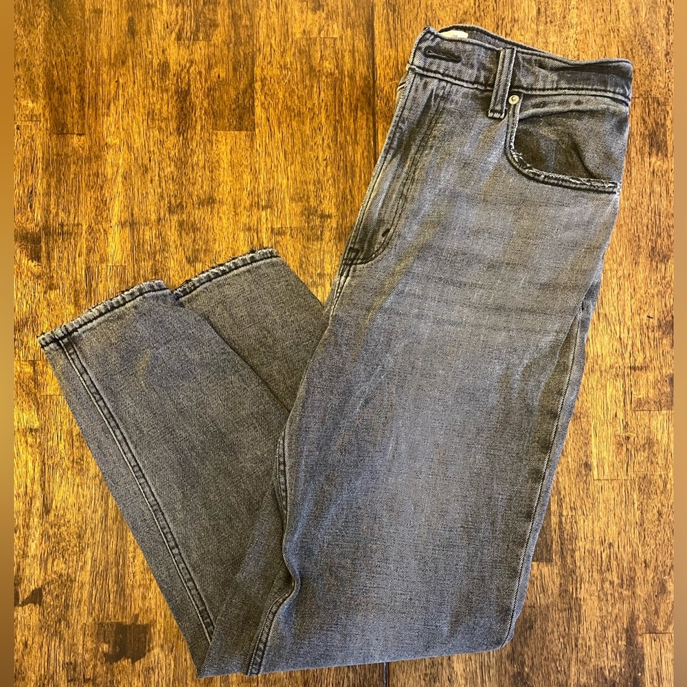 The Ankle Straight Ultra High Rise